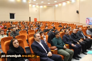 برگزاری ششمین نشست از سلسله نشست‌های کارآفرینی 
 3