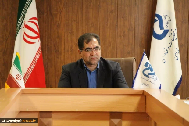 تجلیل رئیس دانشگاه فنی و حرفه‌ای استان آذربایجان غربی از بازنشستگان دانشگاه 3