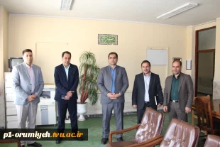 دیدار چهره به چهره رئیس دانشگاه فنی و حرفه‌ای استان آذربایجان غربی با کارکنان دانشگاه 16