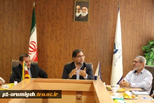 نشست فصلی کارکنان حوزه معاونت آموزشی دانشگاه فنی و حرفه‌ای استان آذربایجان غربی با رئیس دانشگاه  7