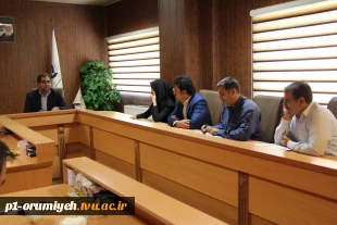 برگزاری جلسه کمیته انتشار کتب و نشریه دانشگاه فنی و حرفه‌ای استان آذربایجان غربی 3