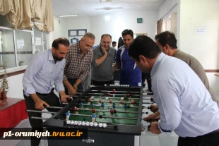 به‌ مناسبت روز ورزش برگزار شد.
 9