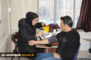غربالگری فشار خون و قند خون کارکنان و دانشجویان دانشگاه فنی و حرفه‌ای استان آذربایجان غربی 2