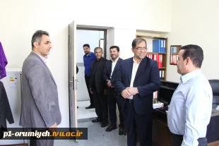 دیدار چهره به چهره و نوروزی رئیس دانشگاه فنی و حرفه‌ای استان آذربایجان غربی با کارکنان دانشکده قاضی طباطبایی و آموزشکده‌های شهید بهشتی و دختران ارومیه
 5