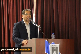 مراسم گرامیداشت مقام استاد در آموزشکده فنی و حرفه‌ای دختران ارومیه برگزار شد. 3