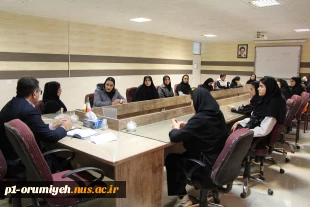 برگزاری میز خدمت و دیدار چهره به چهره رئیس دانشگاه ملی مهارت واحد استان آذربایجان غربی با اساتید و دانشجویان آموزشکده دختران خوی 6