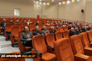 نشست هم اندیشی سرپرست دانشگاه ملی مهارت استان آذربایجان غربی با بازنشستگان دانشگاه 3