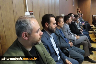 نشست هم‌اندیشی سرپرست دانشگاه ملی مهارت استان آذربایجان غربی با اساتید رشته‌های عمران و معماری 6