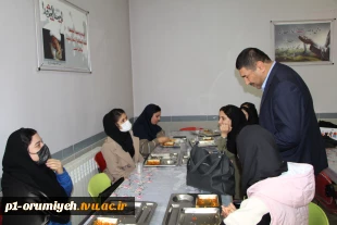 بازدید رئیس دانشگاه ملی مهارت استان آذربایجان غربی از سلف سرویس و خوابگاه دانشجویی آموزشکده دختران خوی 2