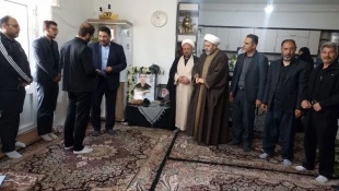 دیدار رئیس دانشگاه ملی مهارت استان آذربایجان غربی با خانواده دانشجوی شهید جنگ رمضان، شهید محمدرضا عبدالی و تقدیم پیام تسلیت دکتر زمانی
 4